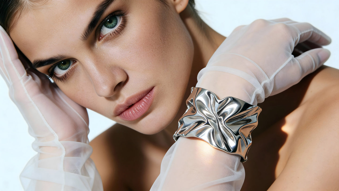 Crush Cuff