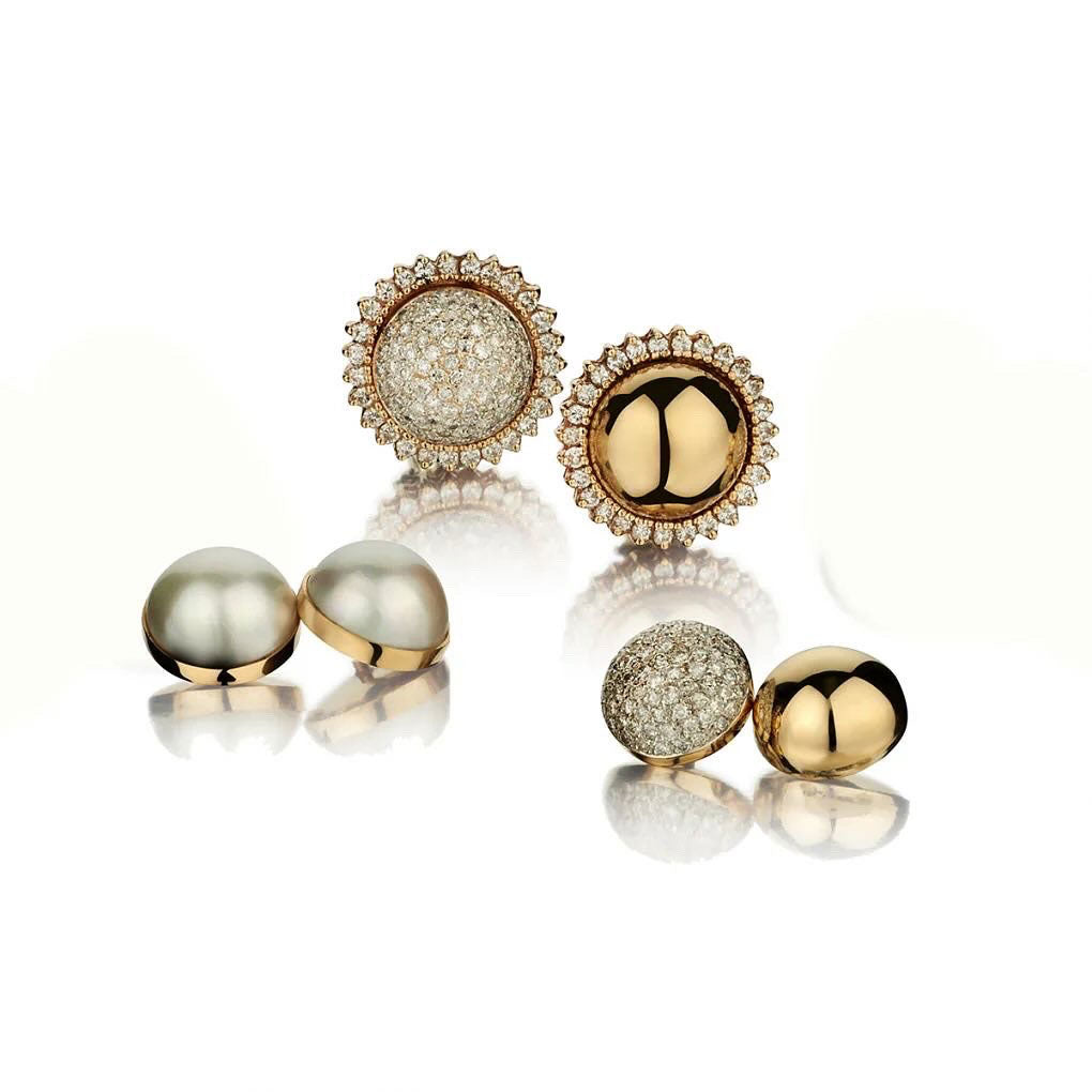Three-in-one pair of Diamond, Pearl, Yellow Gold stud, earrings